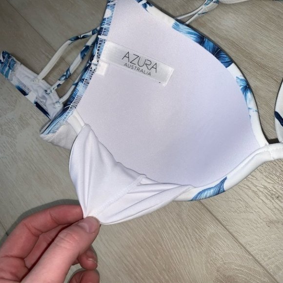 Azura Australia Bra Bikini Top Swimwear White Blue Tropical Floral Size 8 US - Picture 5 of 8